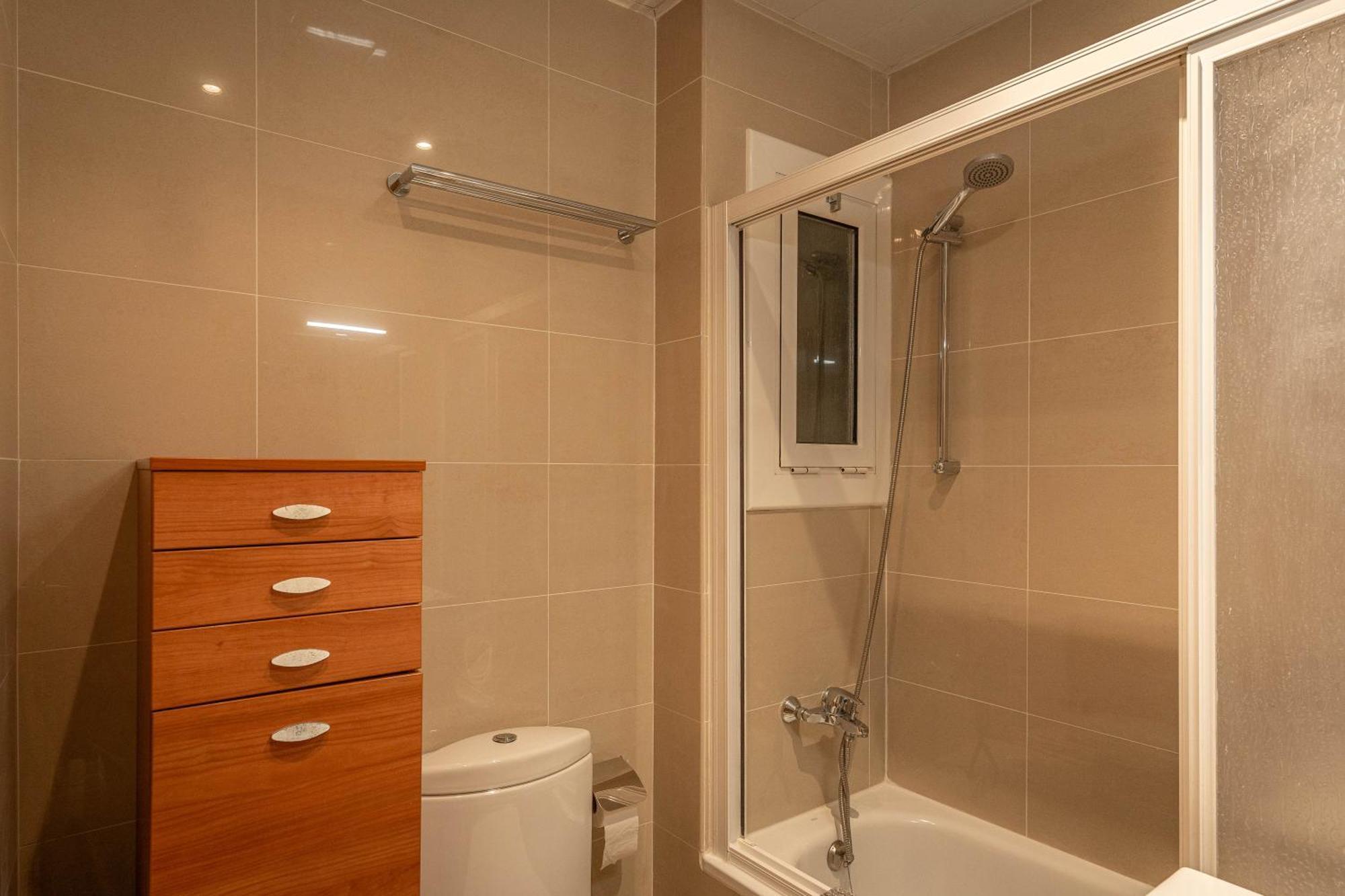 Lindo Apartamento Vila De Gracia Barcelona Luaran gambar